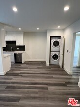 11725 Darlington Ave in Los Angeles, CA - Building Photo - Building Photo