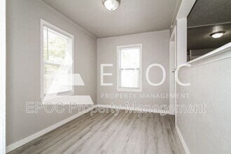 317 E Jacobs Dr in Midwest City, OK - Building Photo - Building Photo
