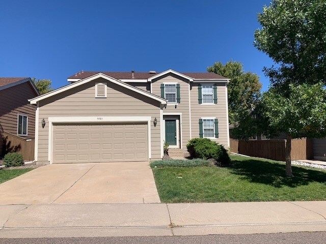 9985 Strathfield Ln in Littleton, CO - Building Photo