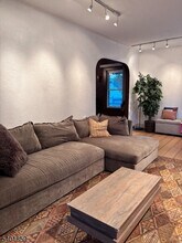 61 Luddington Rd in West Orange, NJ - Building Photo - Building Photo