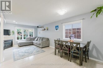 584 Wild Shore Cres in Ottawa, ON - Building Photo - Building Photo