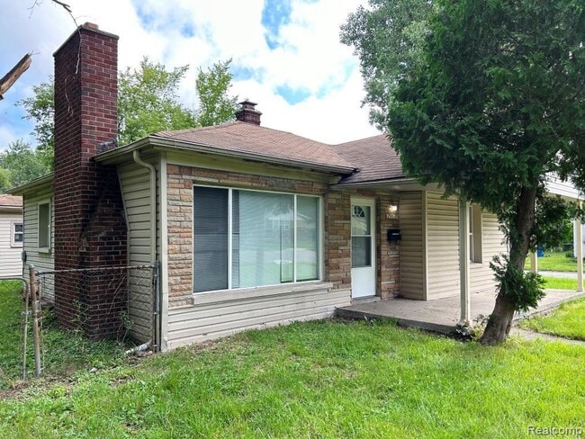 property at 29618 Grandview St