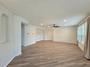 18508 Pencil Cactus Dr in Pflugerville, TX - Foto de edificio - Building Photo