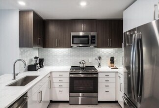 4850 Rugby Ave in Bethesda, MD - Building Photo - Building Photo