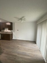 2653 Phipps Ave in Simi Valley, CA - Building Photo - Building Photo