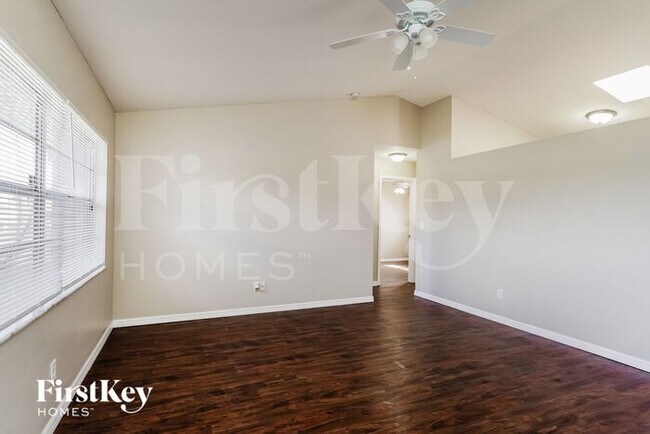 1905 NE 18th Ave in Cape Coral, FL - Building Photo - Building Photo