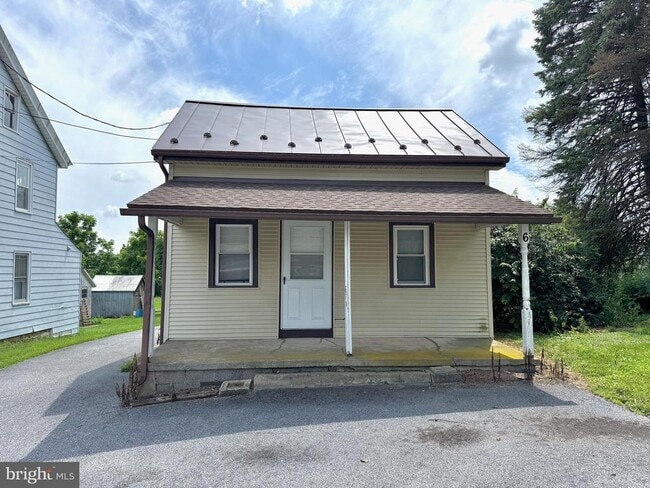 6 Tanner St in Myerstown, PA - Building Photo - Building Photo