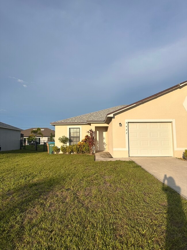 property at 4427 SW 9th Ave