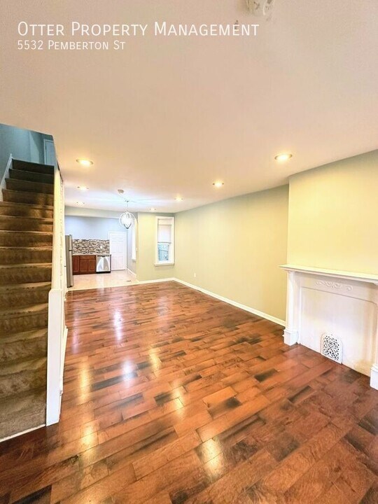 5532 Pemberton St in Philadelphia, PA - Building Photo