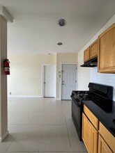 273 Verona Ave, Unit 2 in Newark, NJ - Building Photo - Building Photo