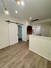 5100 Verde Valley Ln, Unit 279 in Dallas, TX - Foto de edificio - Building Photo