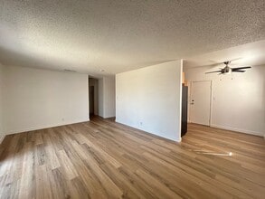 2605 Tuskegee St in North Las Vegas, NV - Building Photo - Building Photo