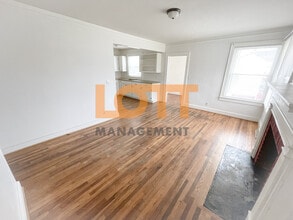 101 S Sumter St in Greenville, SC - Building Photo - Building Photo