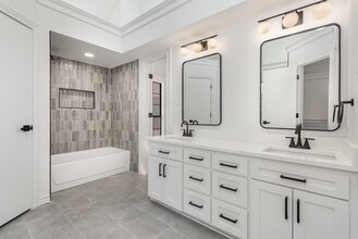 922 Sycamore Creek Rd, Unit A305(MarinaView)) in Allen, TX - Building Photo - Building Photo