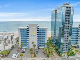 1402 N Ocean Blvd in Myrtle Beach, SC - Building Photo