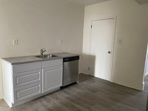 237 Ella St in Pittsburgh, PA - Building Photo - Building Photo