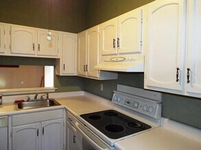 97 Highwood Dr in Franklin, MA - Building Photo - Building Photo