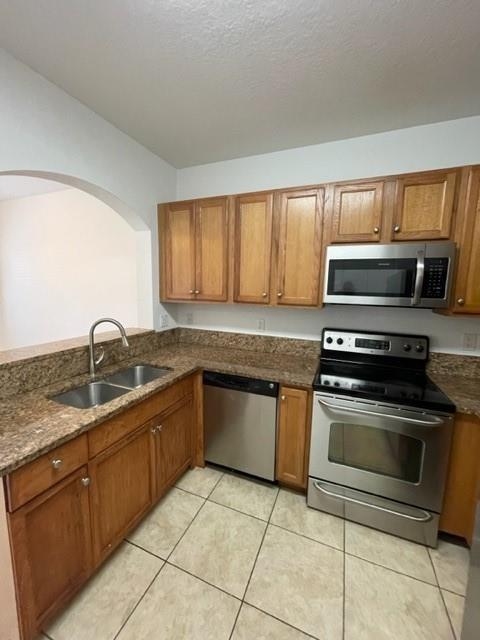 12162 SW 25th Ct in Miramar, FL - Foto de edificio