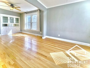 3927 N Whipple St, Unit 2 in Chicago, IL - Foto de edificio - Building Photo