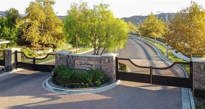 26529 Craftsmen Ct in Santa Clarita, CA - Building Photo - Building Photo