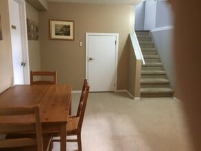 240 Woodpark Pl SW in Calgary, AB - Building Photo - Building Photo