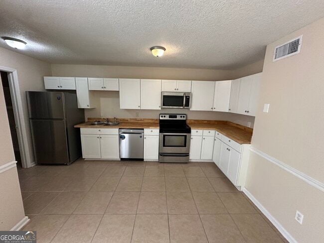 property at 129 Inlet Reach Cir