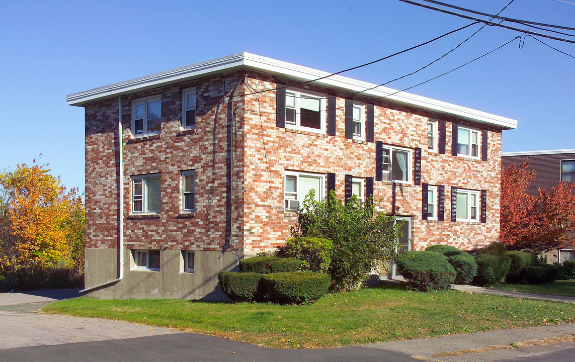 28 Curlew in Quincy, MA - Foto de edificio