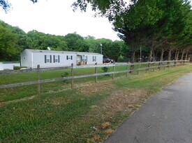 112 Donald Dr in Pendleton, SC - Building Photo