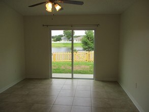 2201 Pierce Arrow Dr in Jacksonville, FL - Building Photo - Building Photo