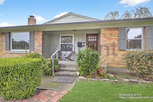 428 Daniel St in Richardson, TX - Foto de edificio - Building Photo