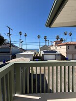 413 S Myers St, Unit 1-6 in Oceanside, CA - Building Photo
