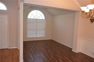 4725 Bristol Trace Trail in Fort Worth, TX - Building Photo - Building Photo