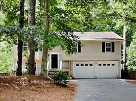 2260 Rockwell Dr in Buford, GA - Building Photo