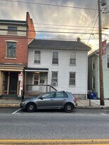 28 N Earl St in Shippensburg, PA - Building Photo