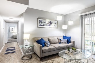Fairway Hills Apartments in Leavenworth, KS - Foto de edificio - Interior Photo