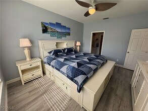 14970 Vista View Way in Ft. Myers, FL - Foto de edificio - Building Photo