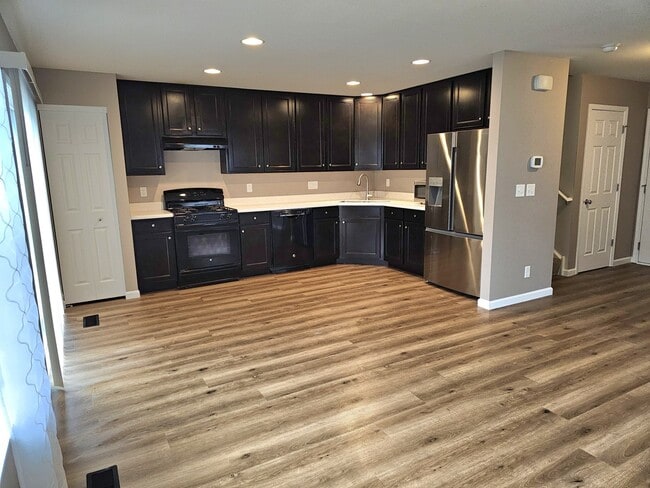 2573 Carlisle Ln in Hampshire, IL - Building Photo - Building Photo