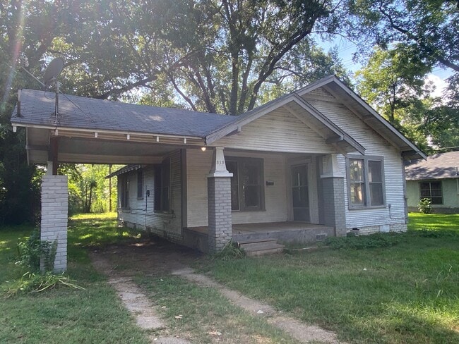 property at 515 Prince St