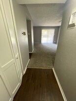 2114 E Marshall Ave in Longview, TX - Building Photo