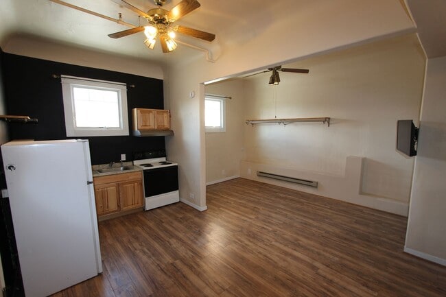 property at 13 N San Francisco St