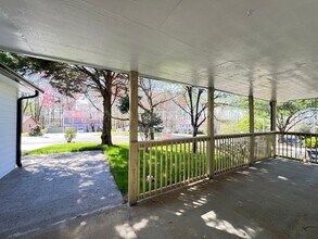 1331 Buttercup Ct in Lawrenceville, GA - Building Photo - Building Photo