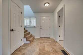 11 Woodvine Ln in Clover, SC - Building Photo - Building Photo
