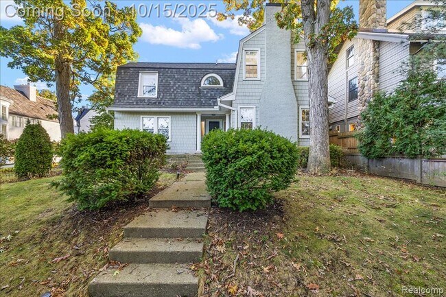 564 Brookside Ave in Birmingham, MI - Foto de edificio - Building Photo