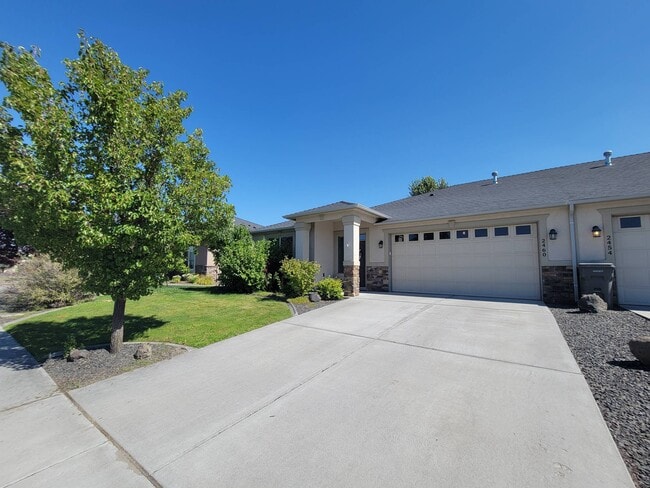 property at 2460 Bramasole Dr Way