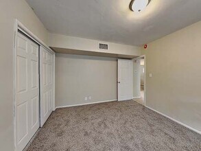 2039 E Osborn Rd in Phoenix, AZ - Building Photo - Building Photo