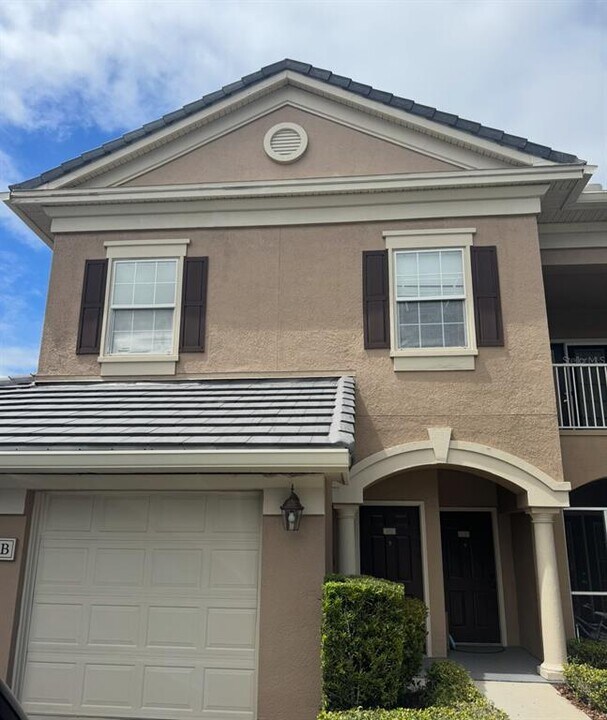 14214 Fredricksburg Dr in Orlando, FL - Building Photo