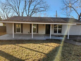 3000 Ray Wood Dr in Austin, TX - Building Photo