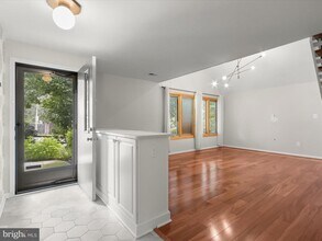 6356 11th Rd N in Arlington, VA - Building Photo - Building Photo