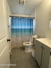 70 Main Ave-Unit -A in Ocean Grove, NJ - Foto de edificio - Building Photo