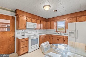 1055 S Main St in Chambersburg, PA - Building Photo - Building Photo